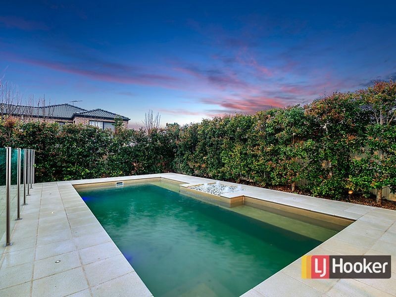 8 Pannu Place, Kellyville NSW 2155