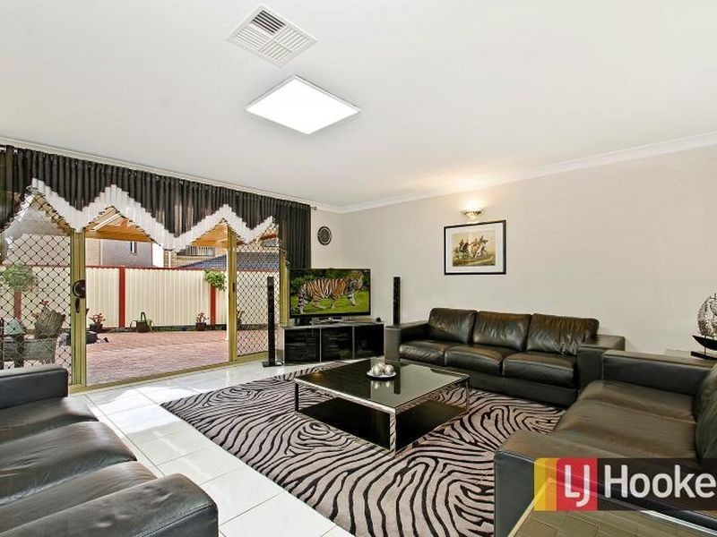 14 Sophie Place, Glenwood NSW 2768