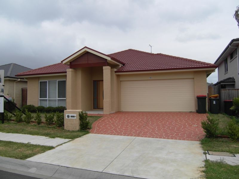 12 Sharpave Avenue, The Ponds NSW 2769