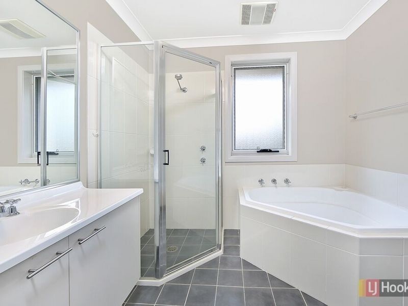 2 Tilbury Avenue, Stanhope Gardens NSW 2768