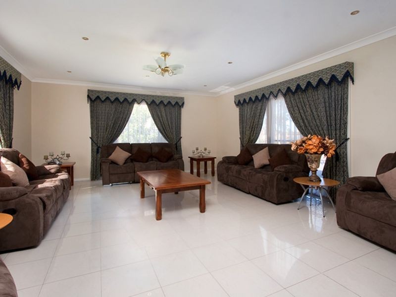 1 Stanford Circuit, Rouse Hill NSW 2155