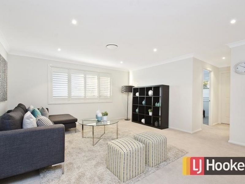 25 Poole Road, Kellyville NSW 2155