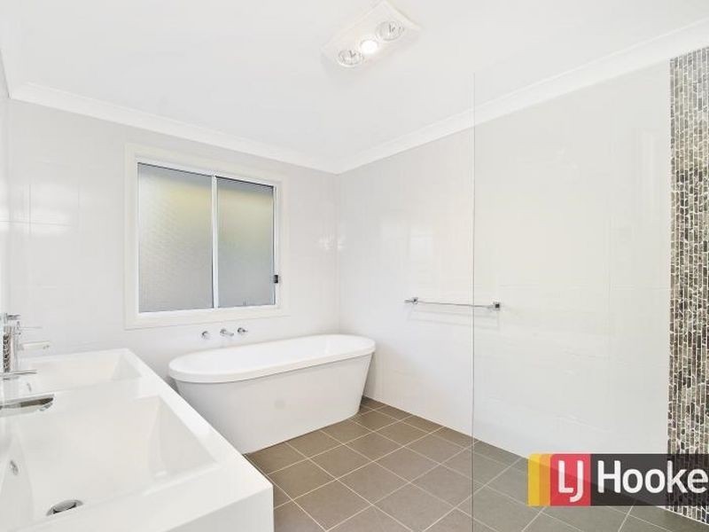25 Poole Road, Kellyville NSW 2155