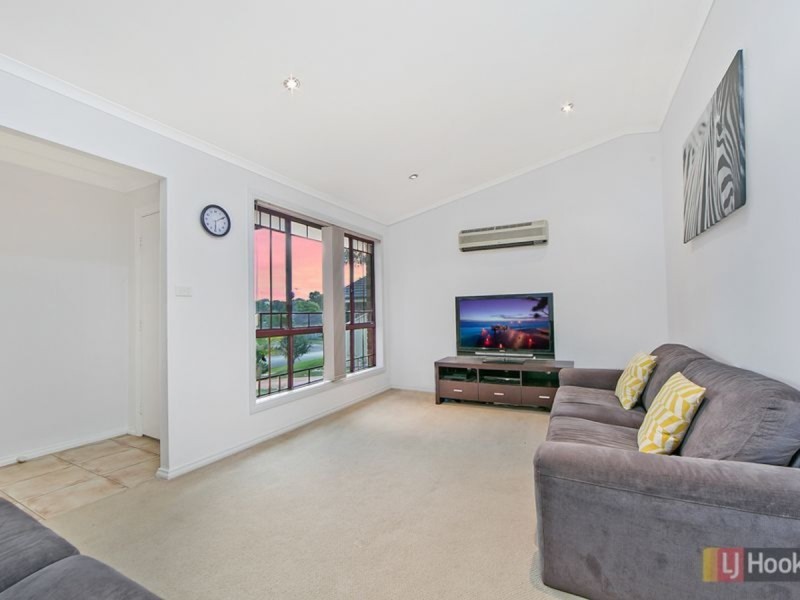 8 Ernest Street, Glenwood NSW 2768