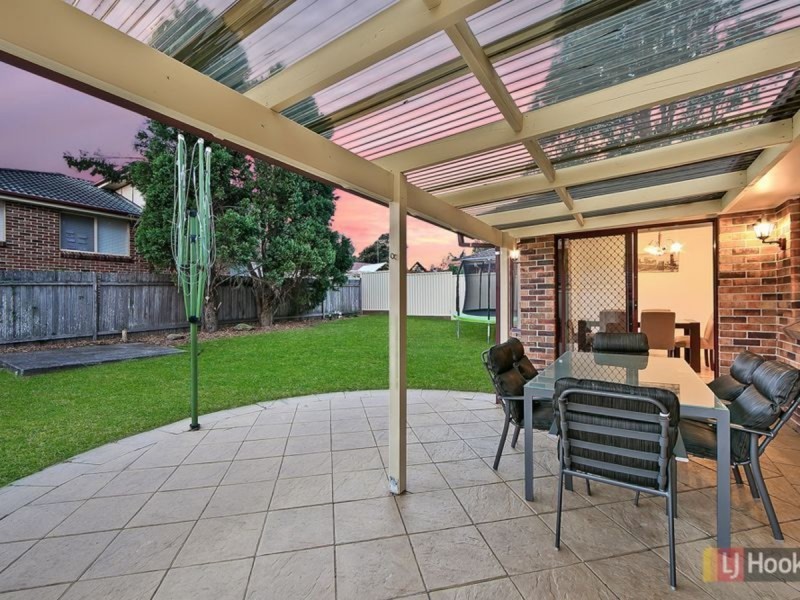 8 Ernest Street, Glenwood NSW 2768