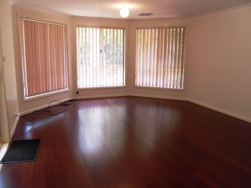 17 Cedar Grove, Castle Hill NSW 2154