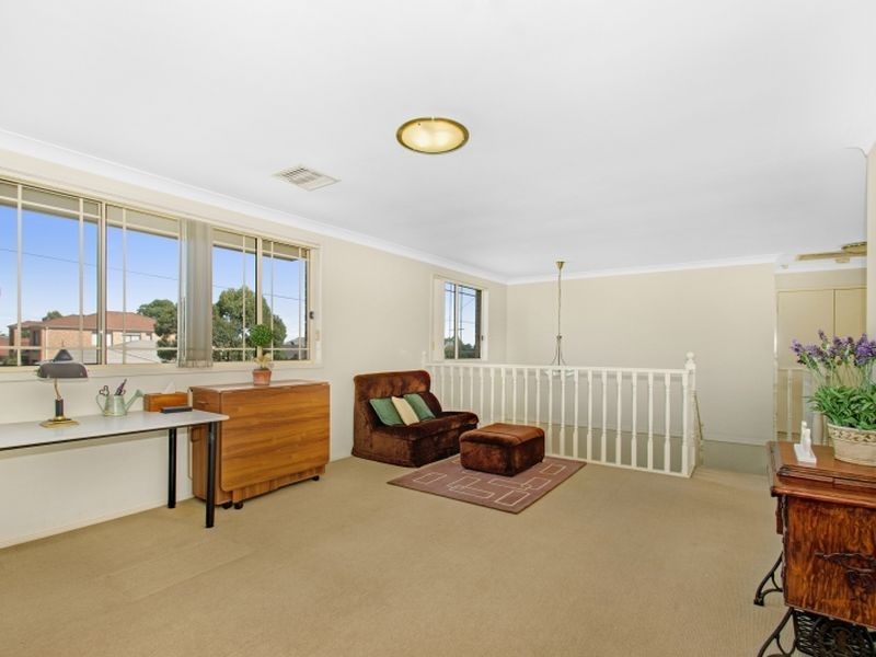 83 Poole Road, Kellyville NSW 2155