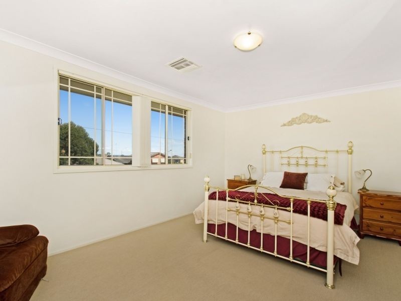 83 Poole Road, Kellyville NSW 2155