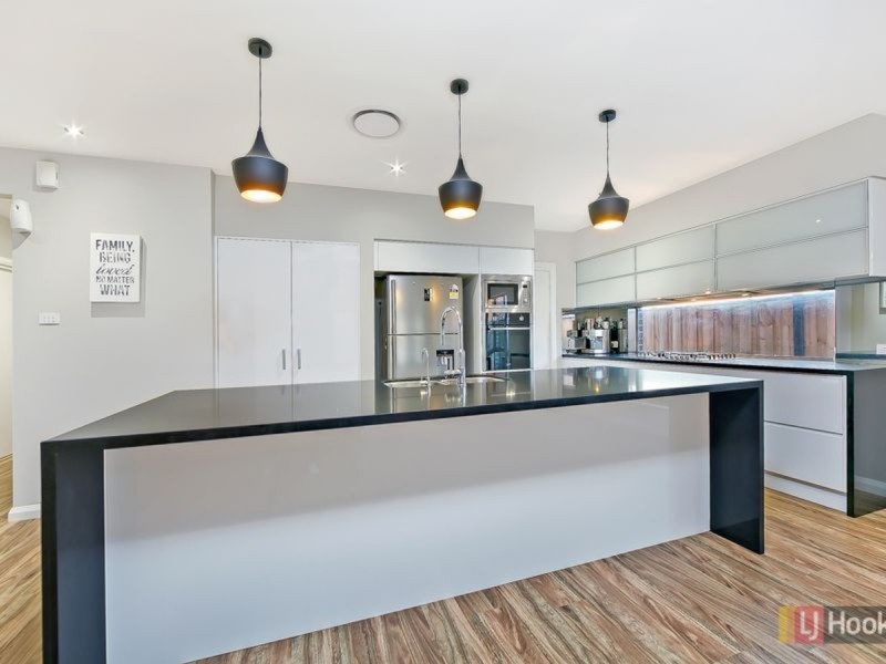 34 Kumbatine Crescent, Kellyville NSW 2155