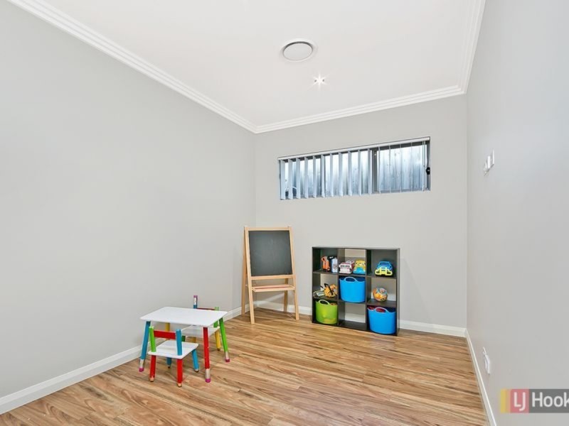 34 Kumbatine Crescent, Kellyville NSW 2155