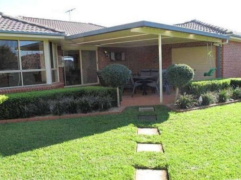 13 Seville Place, Glenwood NSW 2768