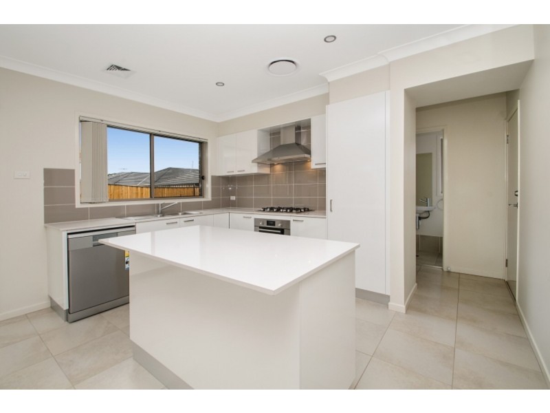 42 Curtis Road, Kellyville NSW 2155