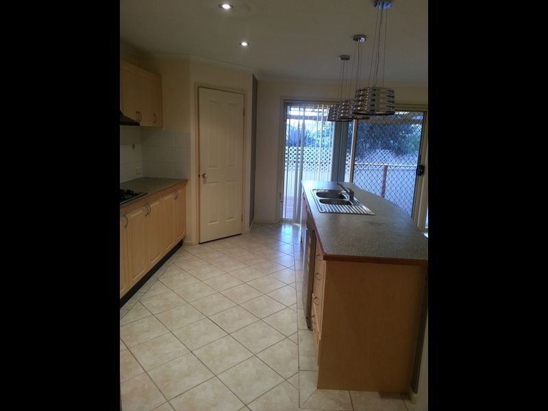 5 Dakota Court, Stanhope Gardens NSW 2768