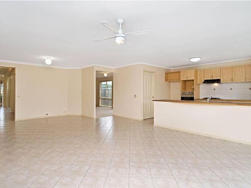 5 Dakota Court, Stanhope Gardens NSW 2768