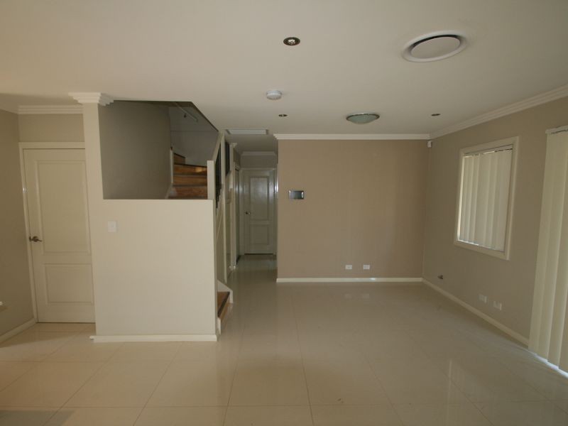 1/45-47 Kerrs Road, Castle Hill NSW 2154