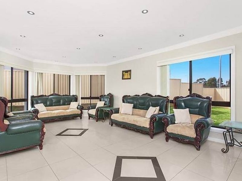 1 Hayes Avenue, Kellyville NSW 2155