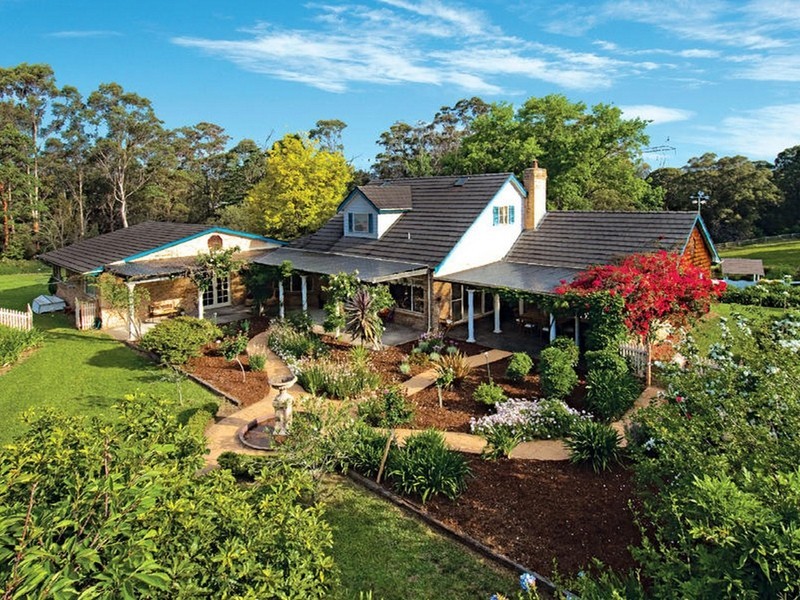 17 Carrs Road, Galston NSW 2159