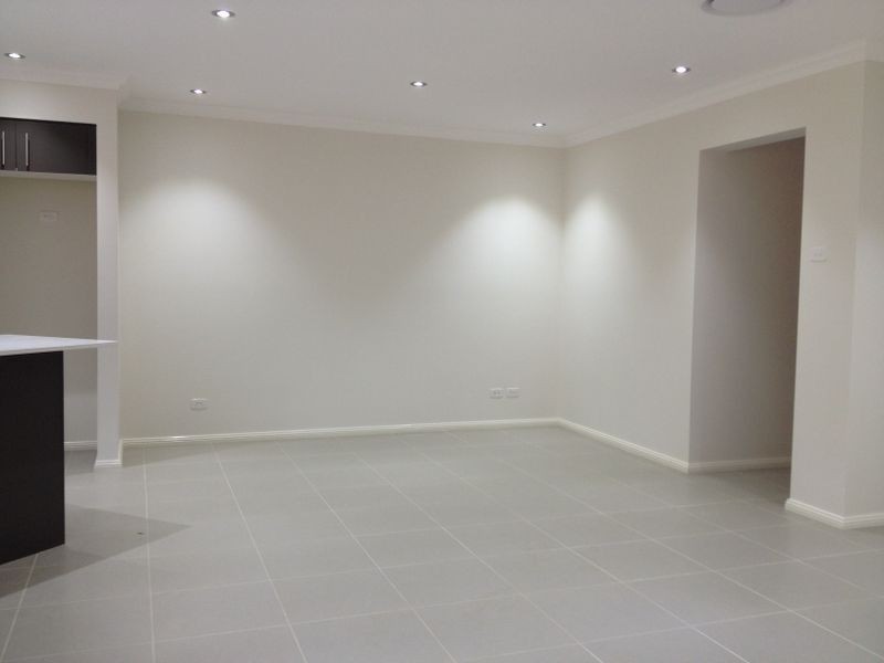 6 Putters Lane, Kellyville NSW 2155