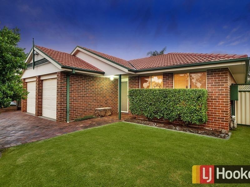 10 Majestic Drive, Stanhope Gardens NSW 2768