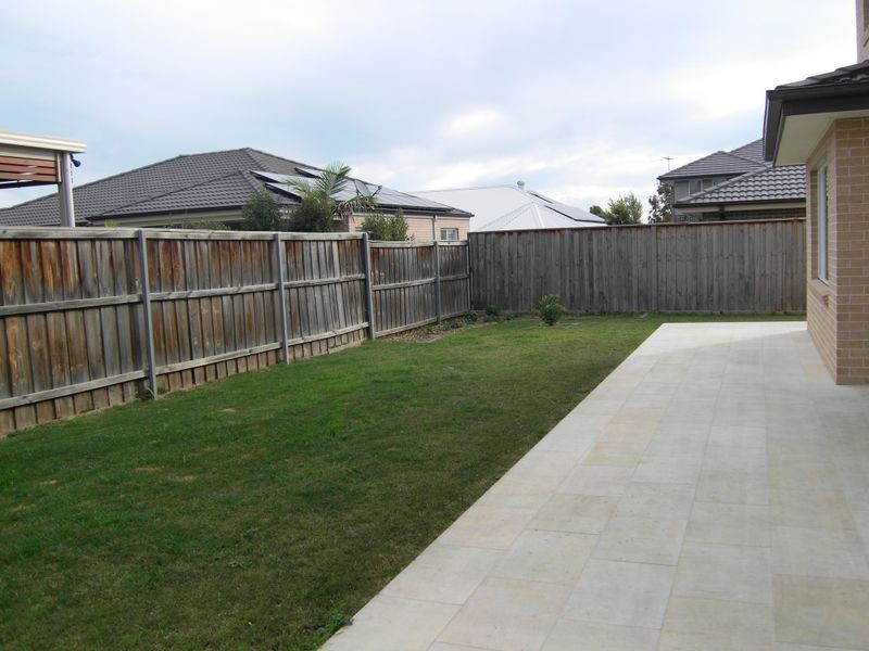 16 Glide Place, Kellyville Ridge NSW 2155