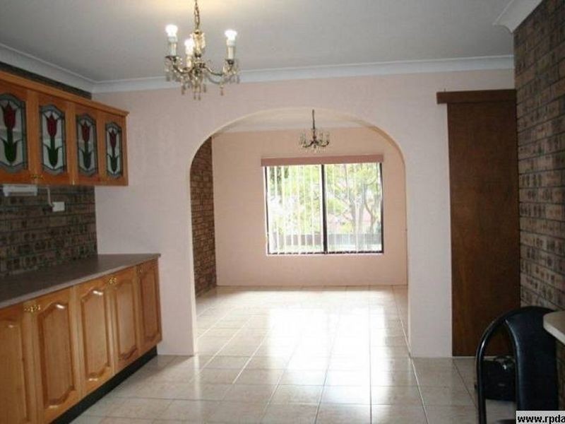 2 Lawson Place, Castle Hill NSW 2154