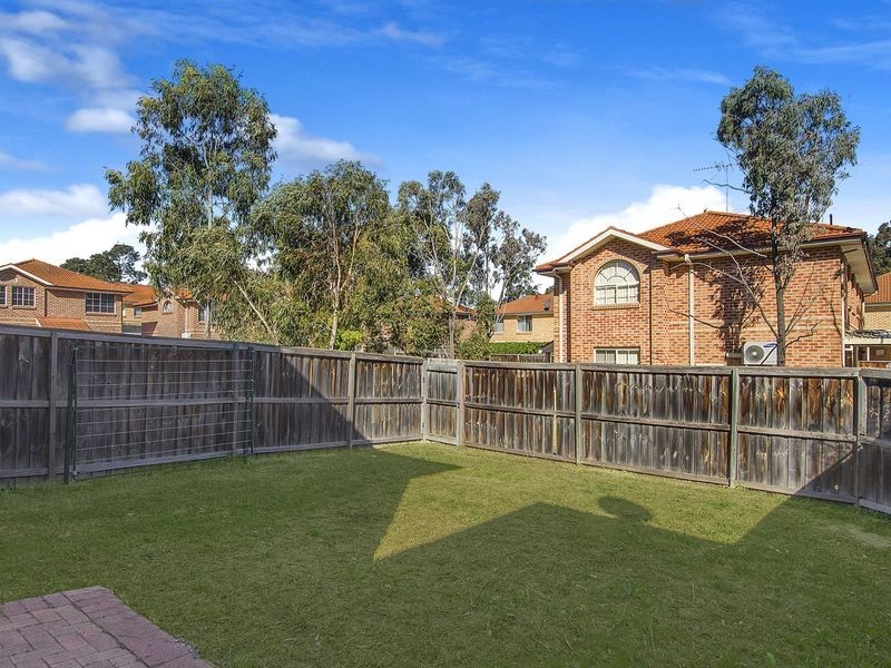 8D Douglas Road, Blacktown NSW 2148