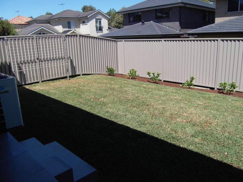 15 Honeymyrtle Circuit, Kellyville NSW 2155