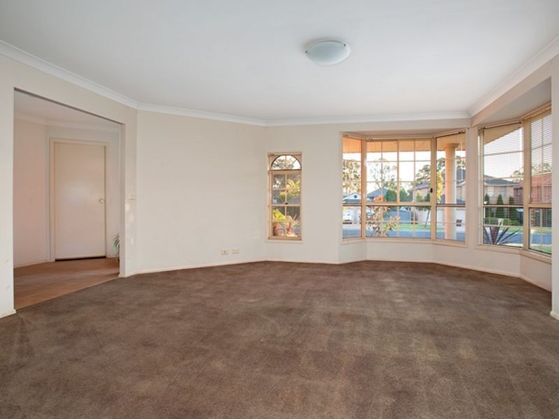 9 Macquarie Avenue, Kellyville NSW 2155