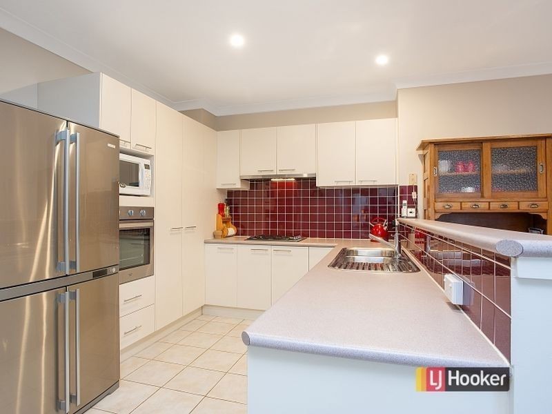 28 Rothbury Tce, Stanhope Gardens NSW 2768