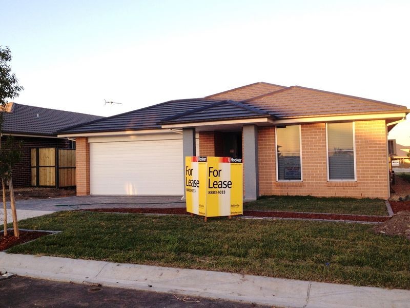 82 Hastings Parade, The Ponds NSW 2769