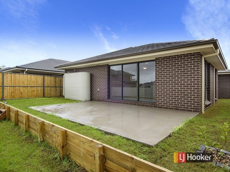 16 Fairfax Street, The Ponds NSW 2769