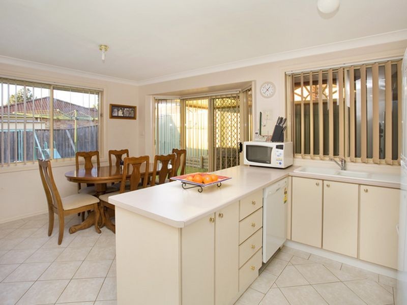 49 Thompson Crescent, Glenwood NSW 2768