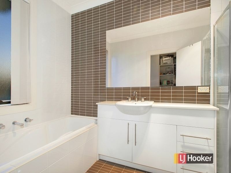 13 Hanley Street, Stanhope Gardens NSW 2768