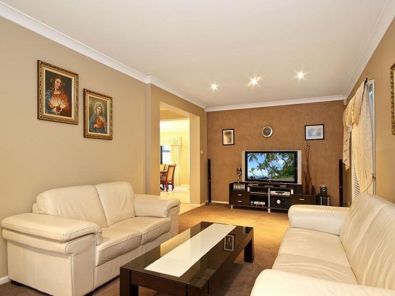 36 Currawong Street, Glenwood NSW 2768