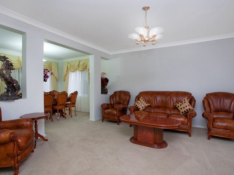 51 Kenford Circuit, Stanhope Gardens NSW 2768