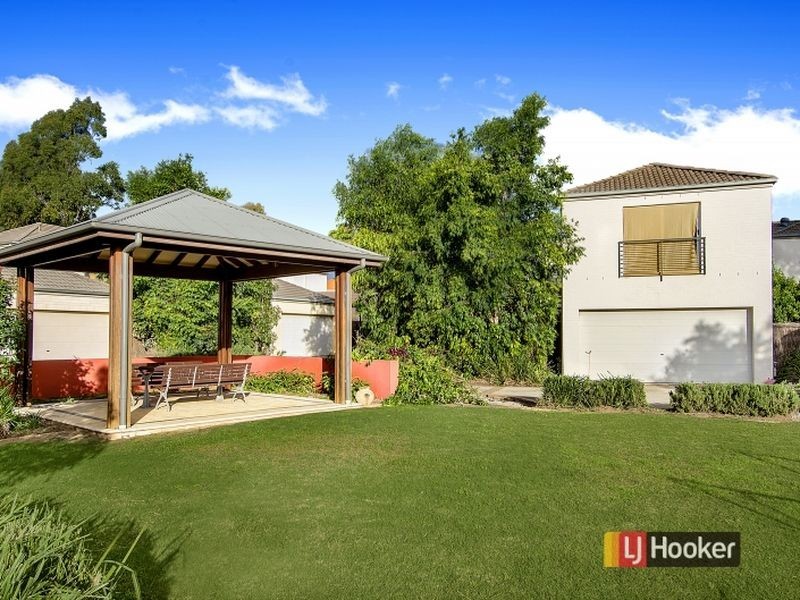 7a Kendall St, Stanhope Gardens NSW 2768