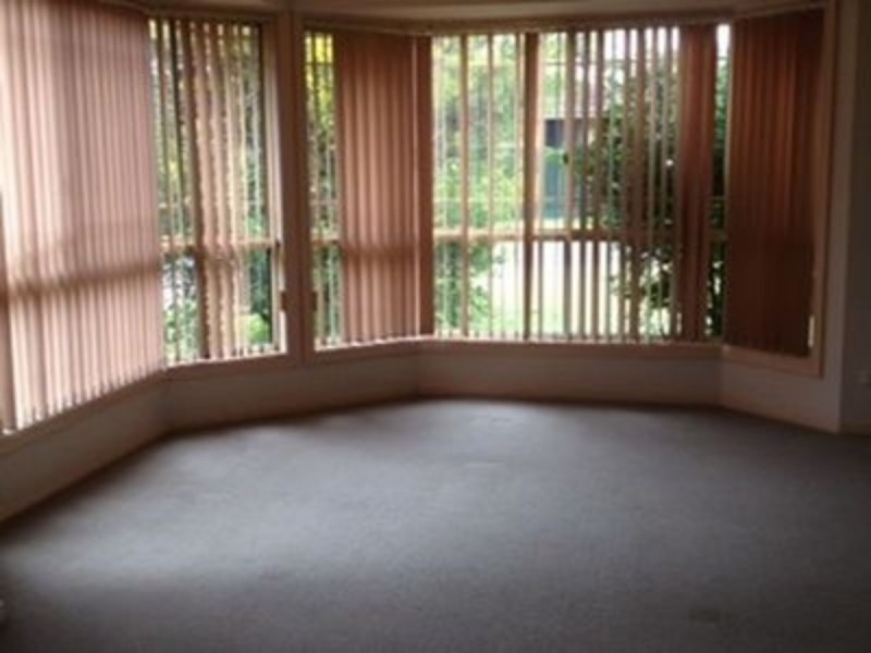 4 Bangalow Place, Stanhope Gardens NSW 2768