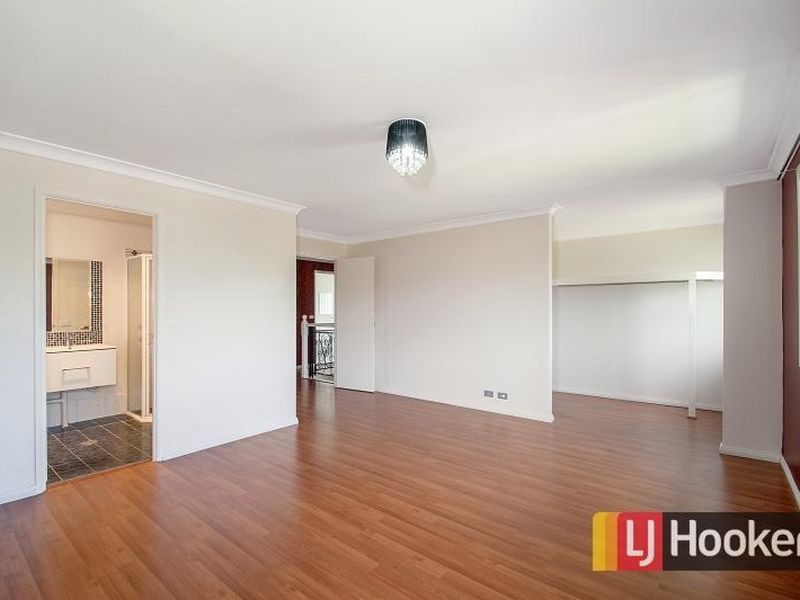 48 Brampton Drive, Beaumont Hills NSW 2155