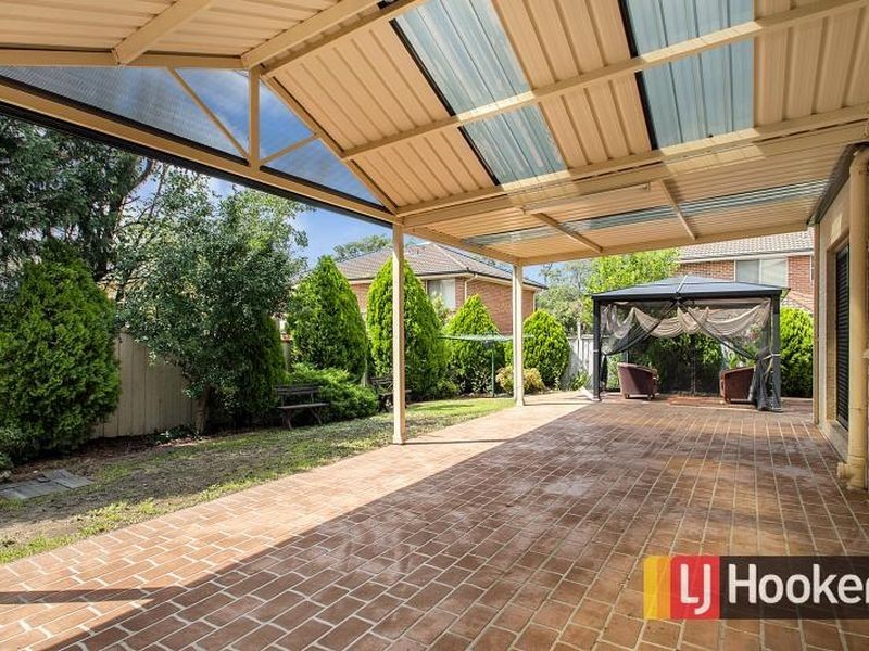 48 Brampton Drive, Beaumont Hills NSW 2155
