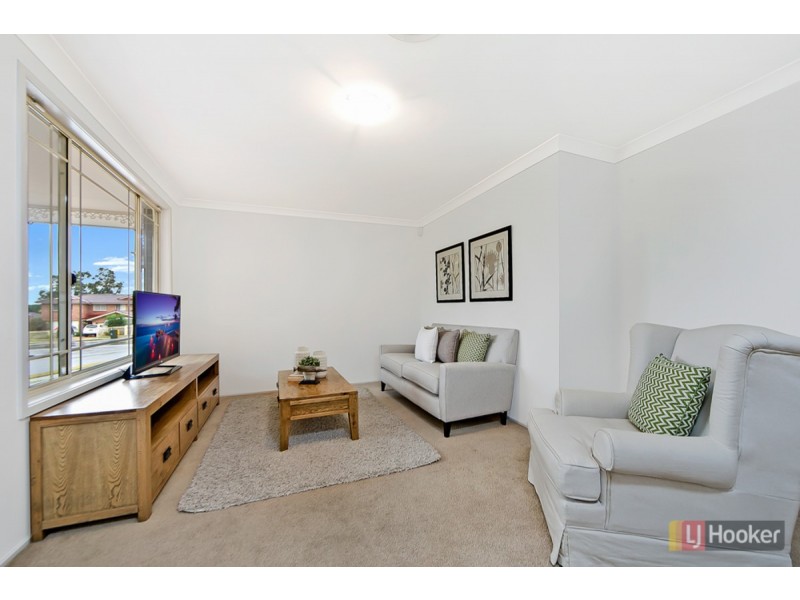 1 Benares Crescent, Acacia Gardens NSW 2763