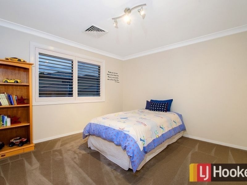 24 Woodward Avenue, Stanhope Gardens NSW 2768