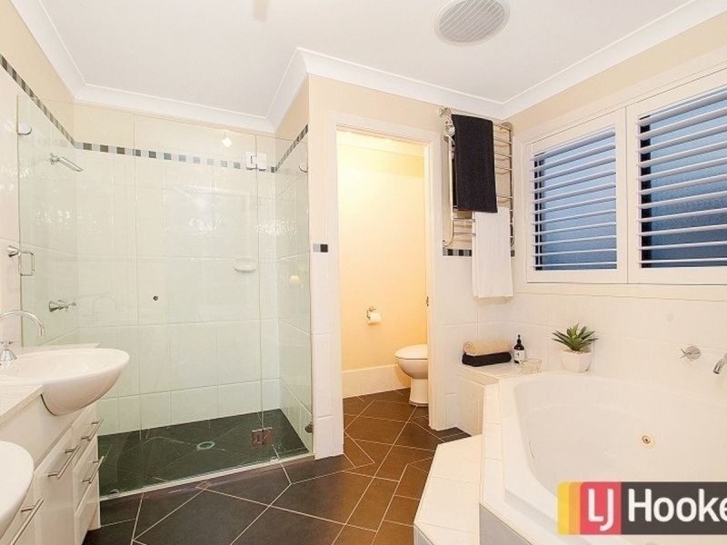 24 Woodward Avenue, Stanhope Gardens NSW 2768