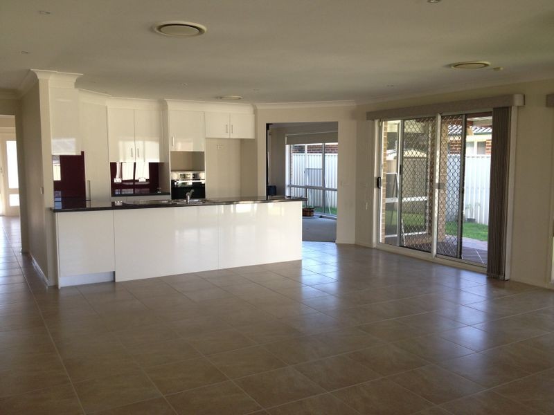 66 Phoenix Avenue, Stanhope Gardens NSW 2768