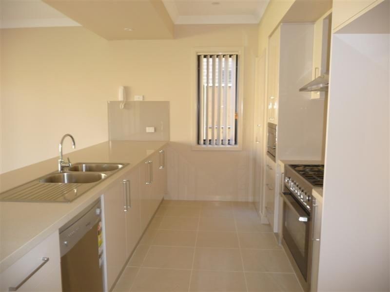 89 Ponytail Drive, Stanhope Gardens NSW 2768