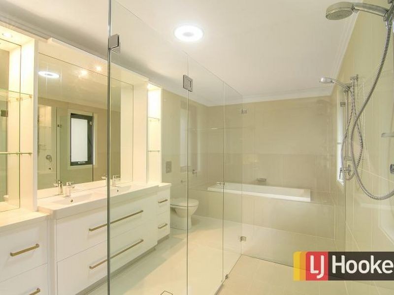 1 Corsica Way, Kellyville NSW 2155