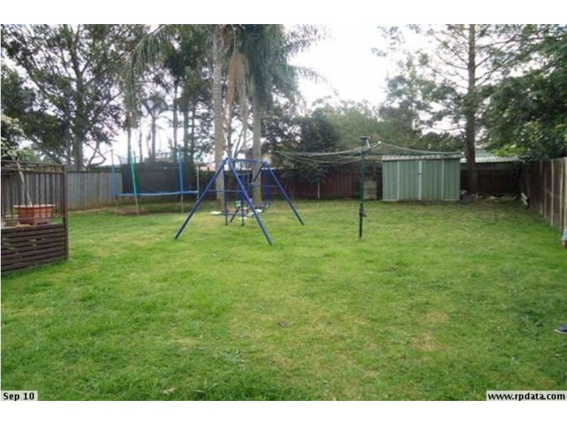 100 James Cook Drive, Kings Langley NSW 2147