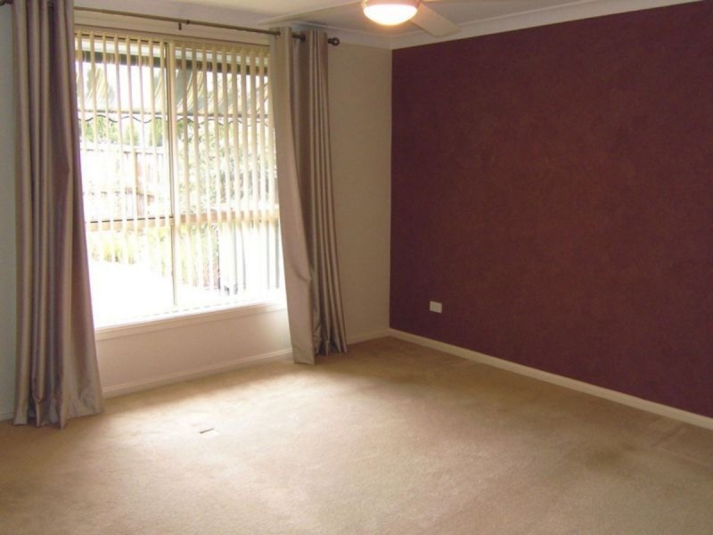 12 Ashtead Parade, Stanhope Gardens NSW 2768