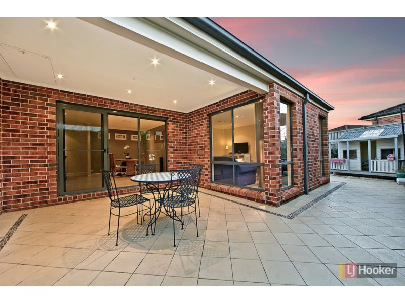 4 Drysdale Circuit, Beaumont Hills NSW 2155
