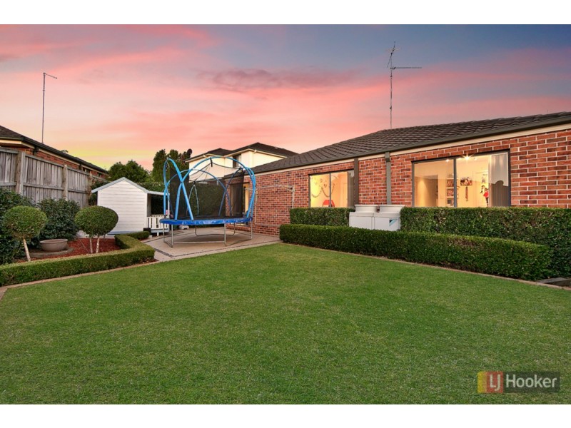 4 Drysdale Circuit, Beaumont Hills NSW 2155