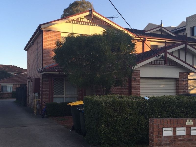 1/28 Fifth Avenue, Blacktown NSW 2148